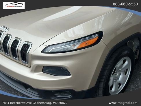 Used 2014 Jeep Cherokee Sport image 12