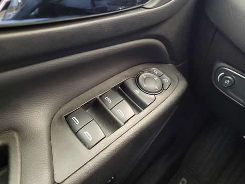 Used 2024 Chevrolet Equinox LT image 27