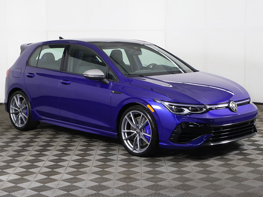 Used 2024 Volkswagen Golf R AWD/4WD image 2
