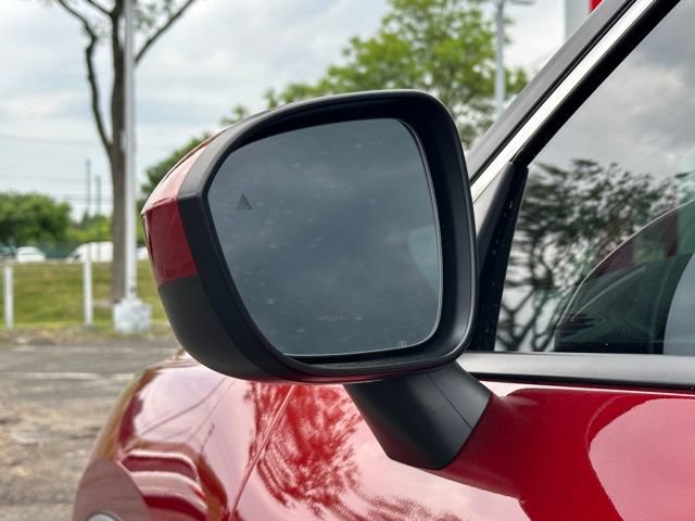 Certified 2026 Nissan Rogue SV AWD/4WD image 10