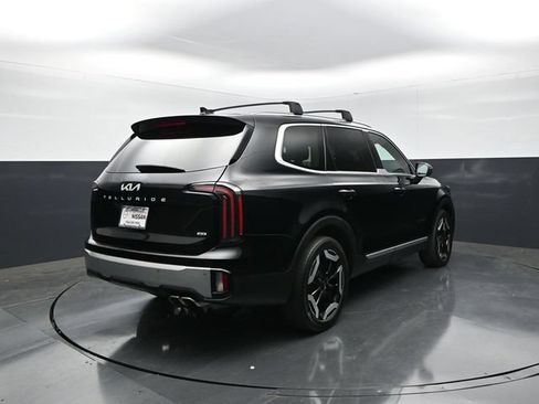 Used 2023 Kia Telluride EX AWD/4WD image 8