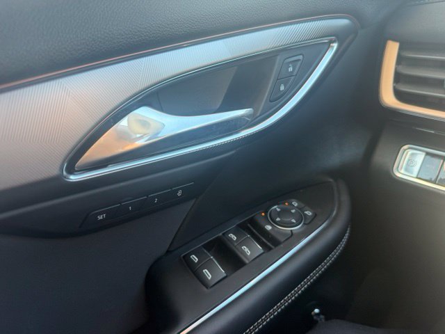 Used 2024 Buick Envision Sport Touring AWD/4WD image 13