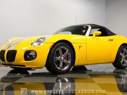 Used 2007 Pontiac Solstice GXP w/ Premium Package image 21