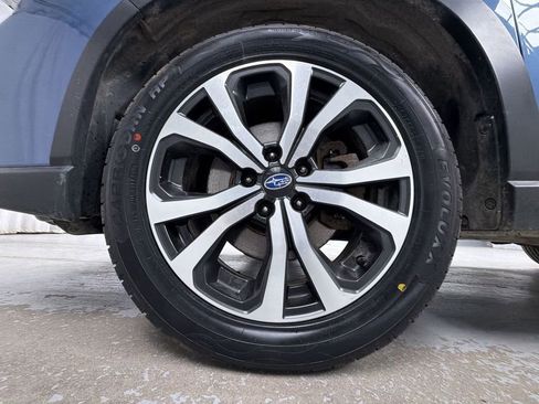 Used 2019 Subaru Forester Limited AWD/4WD image 14