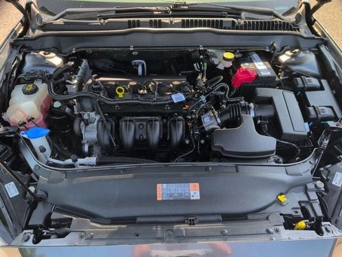 Used 2016 Ford Fusion SE FWD image 22
