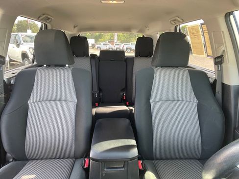 Used 2023 Toyota 4Runner SR5 image 30