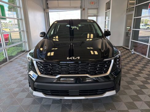 New 2026 Kia Sorento LX FWD image 2