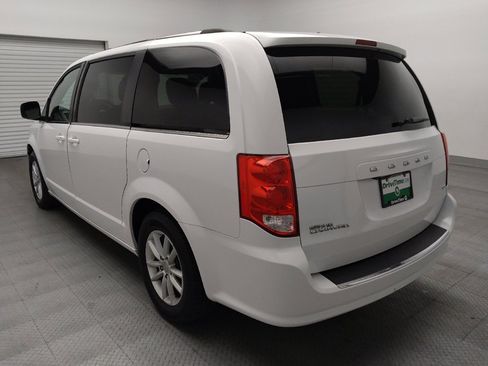 Used 2020 Dodge Grand Caravan SXT FWD image 5