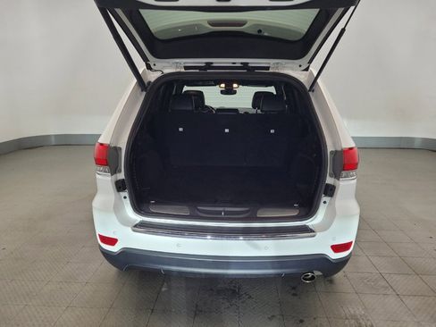 Used 2019 Jeep Grand Cherokee Limited AWD/4WD image 29