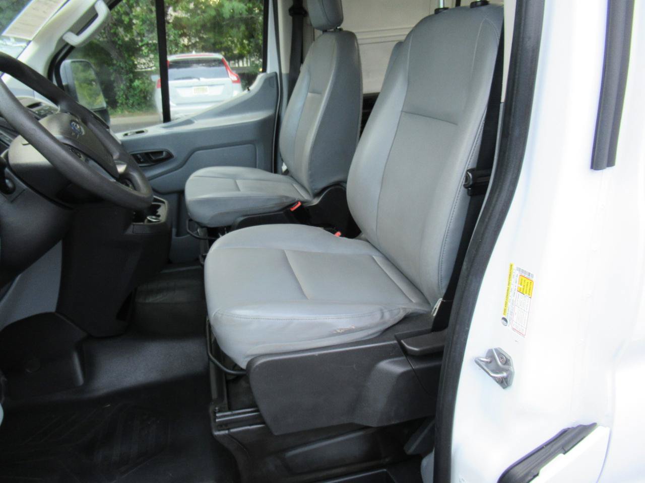 Used 2018 Ford Transit 150 130 Low Roof RWD image 20