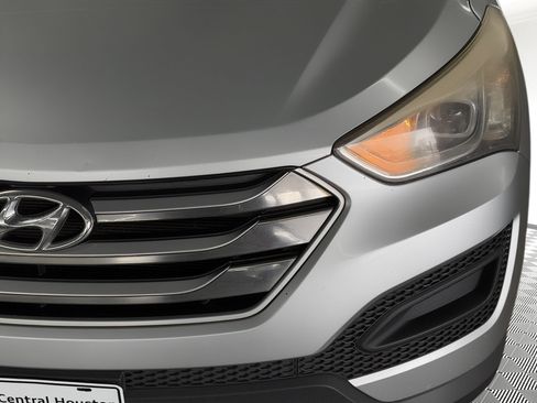 Used 2016 Hyundai Santa Fe Sport FWD image 11