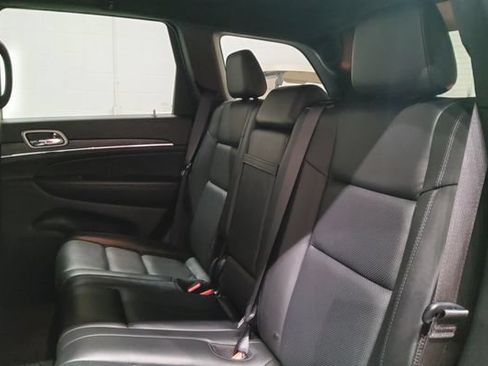 Used 2020 Jeep Grand Cherokee Limited w/ Luxury Group II AWD/4WD image 20