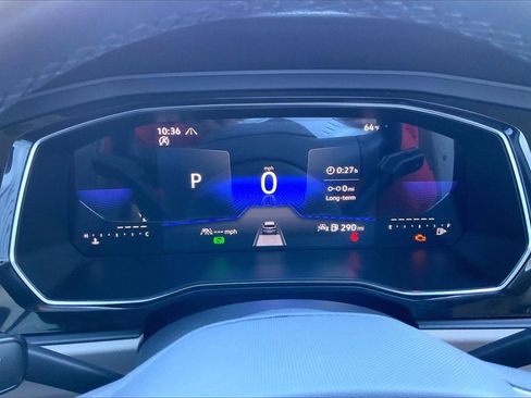 Used 2023 Volkswagen Jetta SE image 12