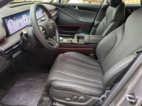 Used 2025 Genesis G80 2.5T AWD/4WD image 9