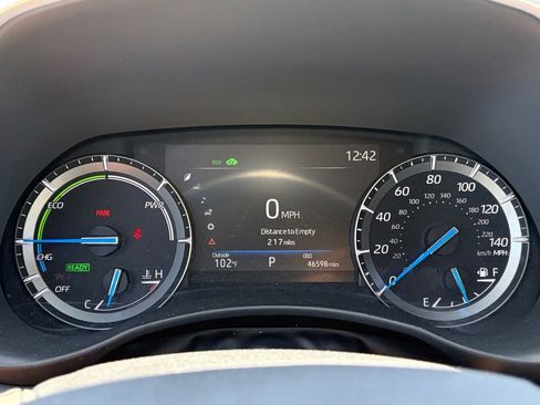 Used 2020 Toyota Highlander XLE FWD image 10