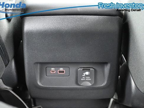 Used 2023 Nissan Frontier PRO-4X w/ Pro Convenience Package AWD/4WD image 18