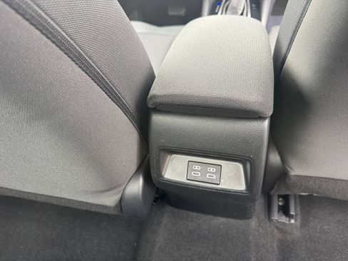 Used 2024 Toyota Corolla LE FWD image 19