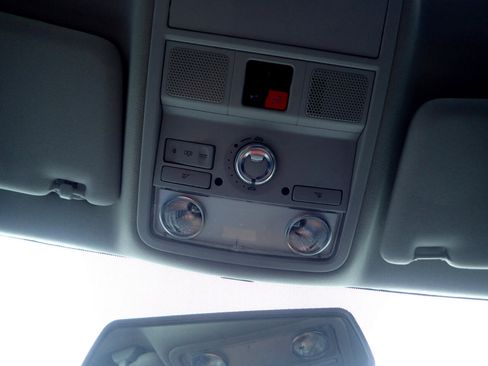 Used 2015 Volkswagen Passat 1.8T SE image 22