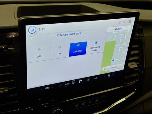 Used 2023 Ford Transit 350 XLT image 11