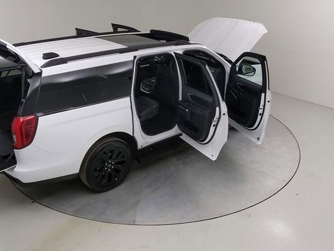Certified 2025 Ford Expedition Max Platinum w/ Stealth Appearance Package AWD/4WD image 53