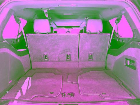 Used 2022 Cadillac Escalade ESV Sport w/ Touring Package RWD image 7