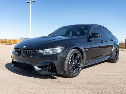 Used 2018 BMW M3 image 3
