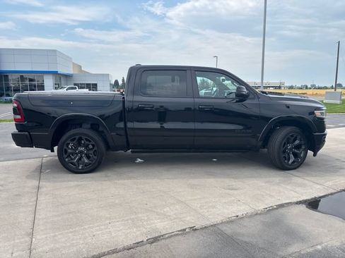 Used 2024 RAM 1500 Limited AWD/4WD image 3