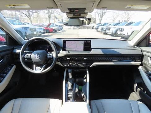 Certified 2025 Honda Accord Touring image 19
