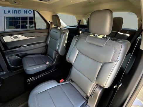 New 2026 Ford Explorer Active w/ Active Comfort Package image 27