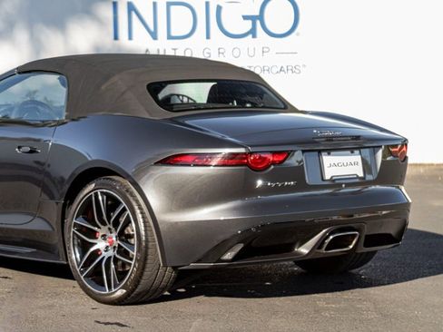 Used 2020 Jaguar F-TYPE Convertible image 11