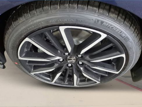 New 2026 Honda Accord Touring image 8
