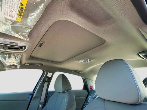 New 2026 Hyundai Elantra SEL Sport Premium image 26