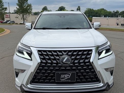 Used 2021 Lexus GX 460 w/ Sport Design Package AWD/4WD image 8