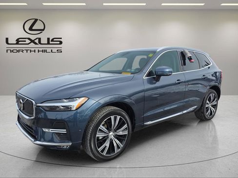 Used 2022 Volvo XC60 B5 Inscription w/ Advanced Package image 1