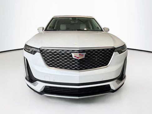 Certified 2024 Cadillac XT6 Premium Luxury w/ Technology Package AWD/4WD image 2