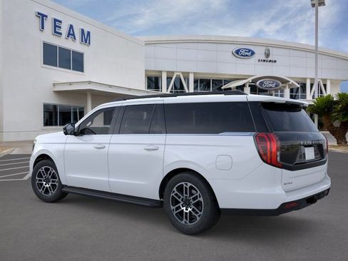 New 2026 Ford Expedition Max Active AWD/4WD image 4