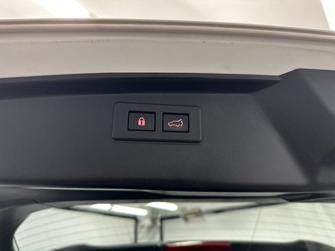 Used 2022 Subaru Outback Wilderness AWD/4WD image 20