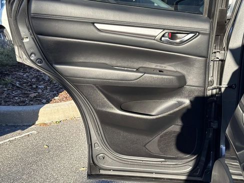 Used 2022 MAZDA CX-5 AWD 2.5 S w/ Select Package image 13