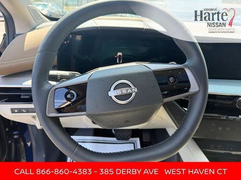 Certified 2026 Nissan Murano Platinum w/ Cargo Package AWD/4WD image 13