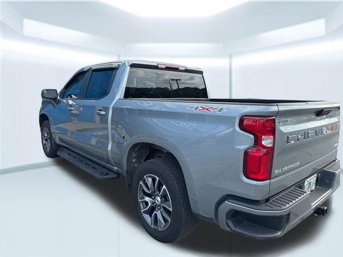 Used 2024 Chevrolet Silverado 1500 RST AWD/4WD image 5