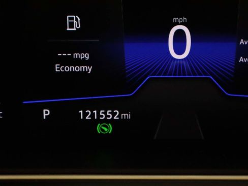 Used 2024 Volkswagen Tiguan SE R-Line image 6