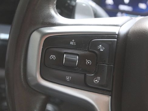 Used 2022 Chevrolet Silverado 1500 LTZ w/ LTZ Convenience Package II AWD/4WD image 29