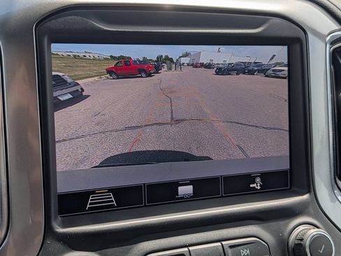 Used 2020 Chevrolet Silverado 1500 LTZ w/ LTZ Plus Package AWD/4WD image 35
