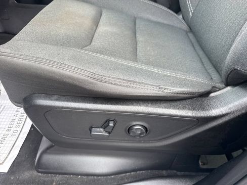 Used 2019 RAM 1500 Big Horn AWD/4WD image 36