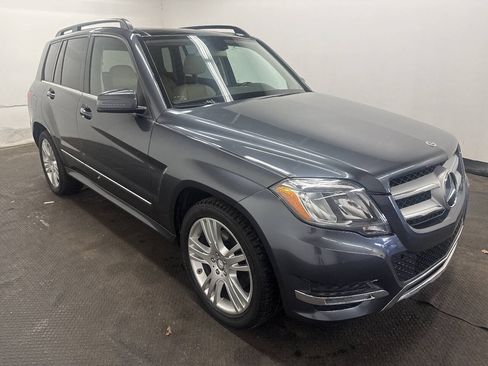 Used 2013 Mercedes-Benz GLK 350 4MATIC image 2