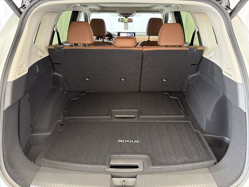New 2026 Nissan Rogue Platinum AWD/4WD image 14