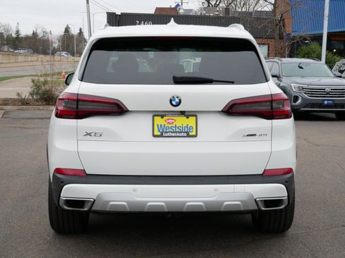 Used 2023 BMW X5 xDrive40i w/ Climate Comfort Package AWD/4WD image 9