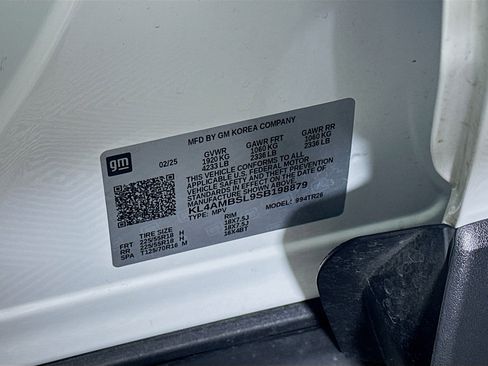 Used 2025 Buick Encore GX Preferred image 12