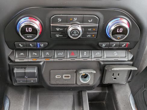 Certified 2021 GMC Sierra 1500 Denali w/ Technology Package AWD/4WD image 20