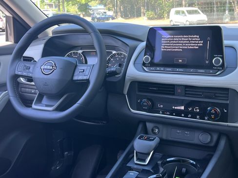 New 2026 Nissan Rogue Dark Armor AWD/4WD image 3